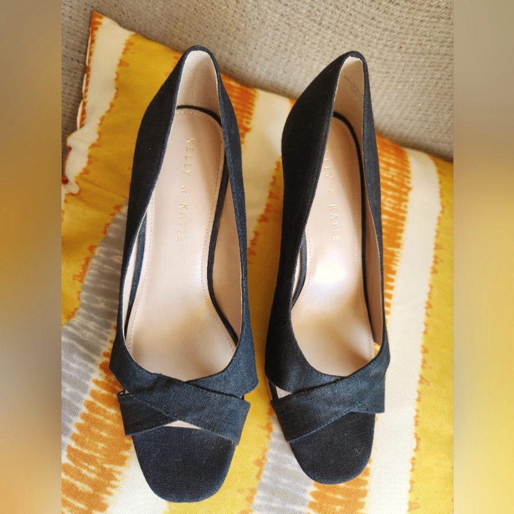 2/$30 Kelly & Katie Black Wedge Shoes